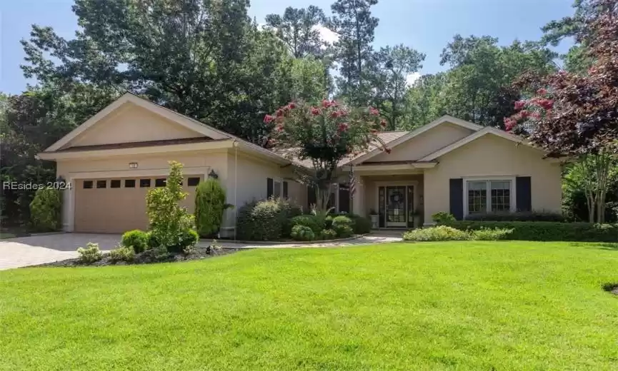 Summer photo with Crepe Myrtles in bloom.
