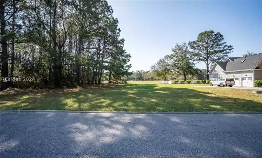 Beaufort, South Carolina 29907, 3 Bedrooms Bedrooms, ,2 BathroomsBathrooms,Residential,For Sale,443655