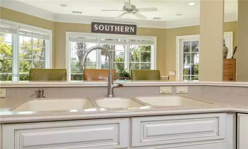 Bluffton, South Carolina 29910, 4 Bedrooms Bedrooms, ,4 BathroomsBathrooms,Residential,For Sale,443594