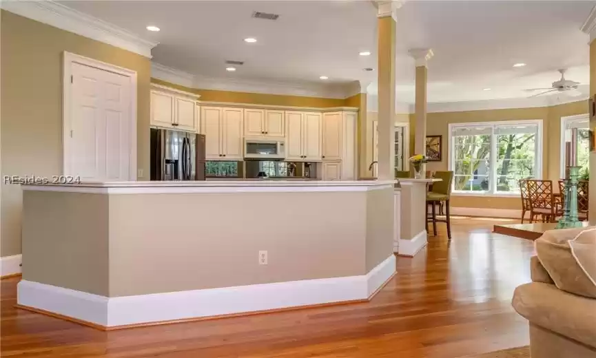 Bluffton, South Carolina 29910, 4 Bedrooms Bedrooms, ,4 BathroomsBathrooms,Residential,For Sale,443594