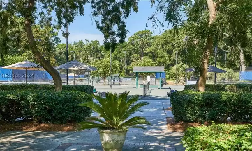 Hilton Head Island, South Carolina 29926, 4 Bedrooms Bedrooms, ,3 BathroomsBathrooms,Residential,For Sale,443564