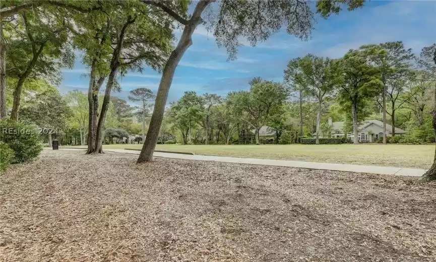 Hilton Head Island, South Carolina 29926, 4 Bedrooms Bedrooms, ,3 BathroomsBathrooms,Residential,For Sale,443564