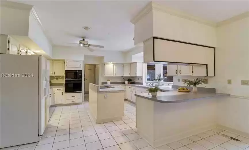 Beaufort, South Carolina 29902, 4 Bedrooms Bedrooms, ,4 BathroomsBathrooms,Residential,For Sale,441342