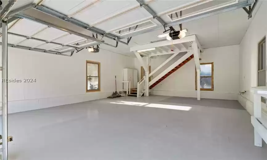 Beaufort, South Carolina 29902, 4 Bedrooms Bedrooms, ,4 BathroomsBathrooms,Residential,For Sale,441342