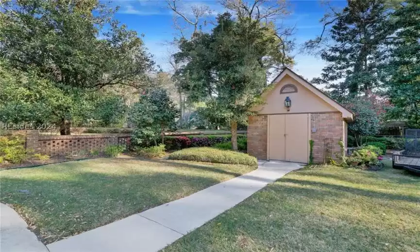 Beaufort, South Carolina 29902, 4 Bedrooms Bedrooms, ,4 BathroomsBathrooms,Residential,For Sale,441342