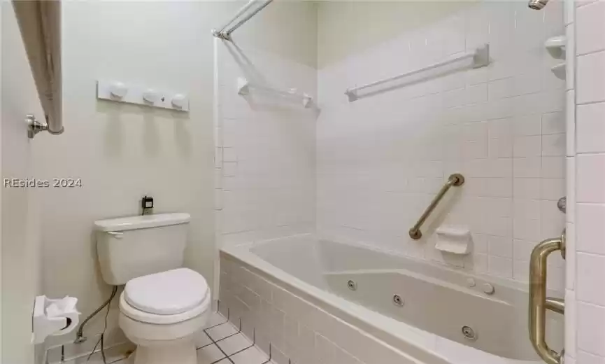 Beaufort, South Carolina 29902, 4 Bedrooms Bedrooms, ,4 BathroomsBathrooms,Residential,For Sale,441342