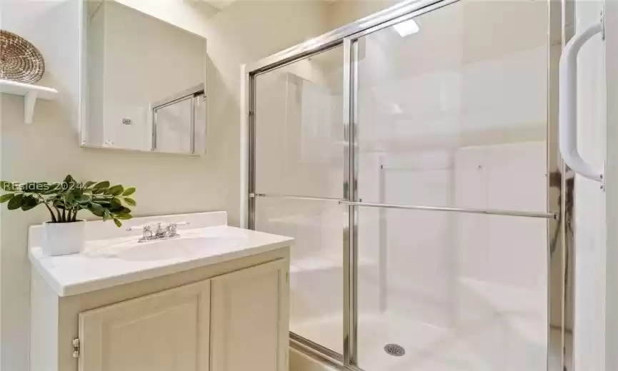 Beaufort, South Carolina 29902, 4 Bedrooms Bedrooms, ,4 BathroomsBathrooms,Residential,For Sale,441342