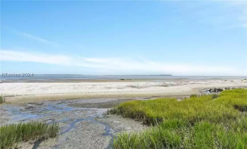 Hilton Head Island, South Carolina 29926, 2 Bedrooms Bedrooms, ,2 BathroomsBathrooms,Residential,For Sale,443675