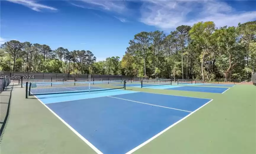 Hilton Head Island, South Carolina 29926, 4 Bedrooms Bedrooms, ,4 BathroomsBathrooms,Residential,For Sale,443604