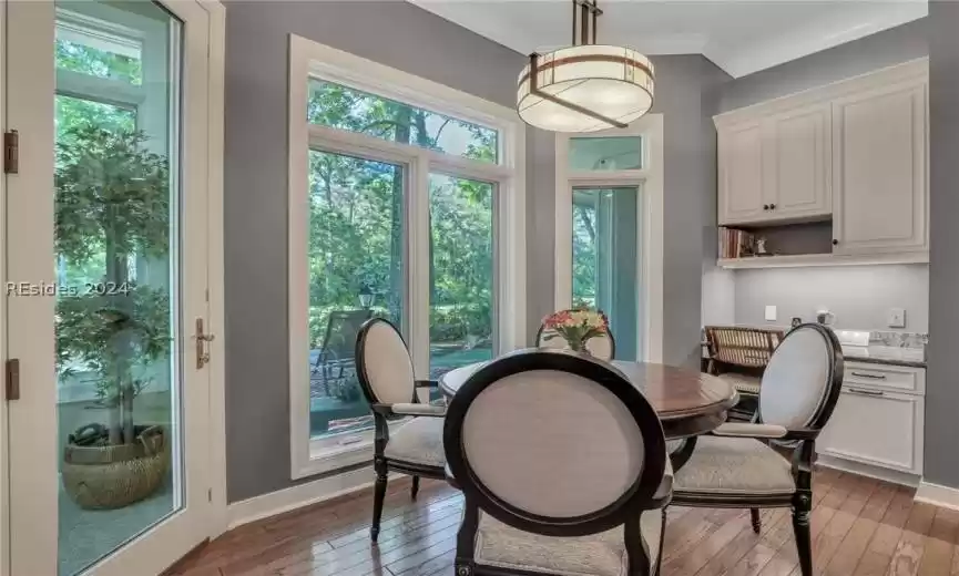 Breakfast Area Nook with Fairway Views & Access to Carolina Room