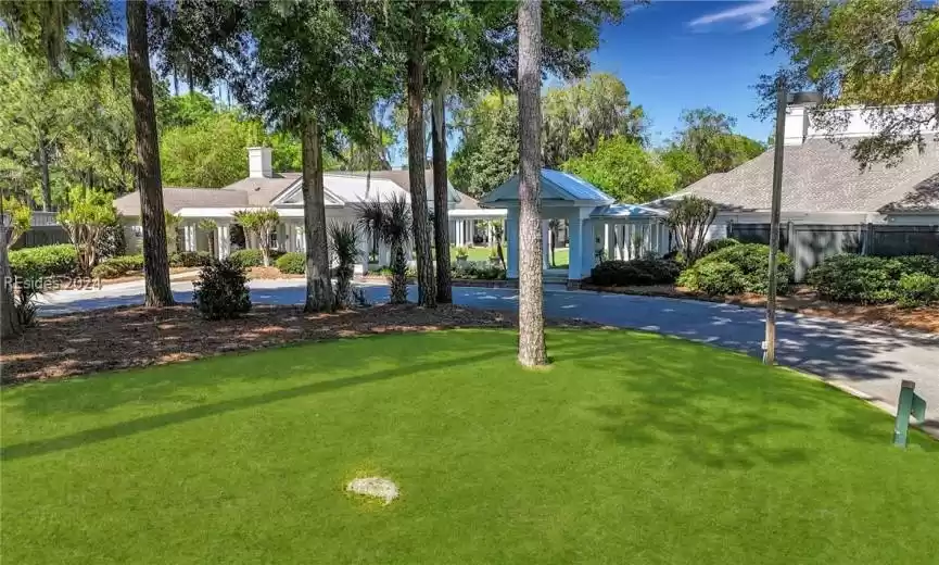 Hilton Head Island, South Carolina 29926, 4 Bedrooms Bedrooms, ,4 BathroomsBathrooms,Residential,For Sale,443604