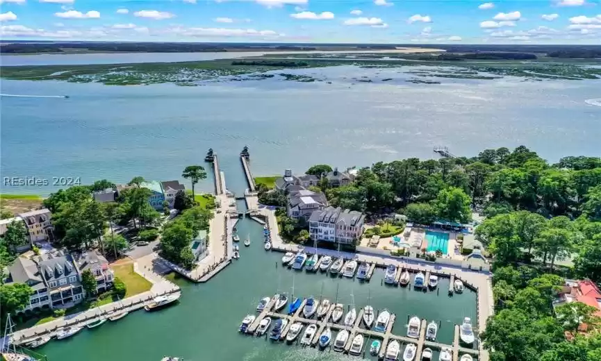 Hilton Head Island, South Carolina 29926, 5 Bedrooms Bedrooms, ,5 BathroomsBathrooms,Residential,For Sale,443542