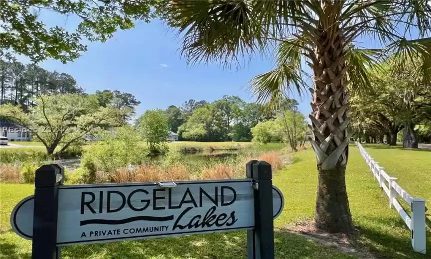 Ridgeland, South Carolina 29936, 3 Bedrooms Bedrooms, ,2 BathroomsBathrooms,Residential,For Sale,443687