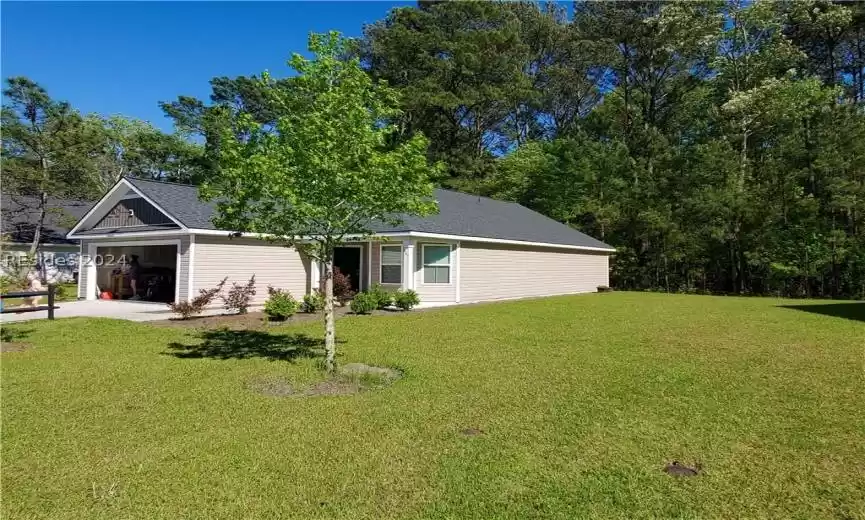 Ridgeland, South Carolina 29936, 3 Bedrooms Bedrooms, ,2 BathroomsBathrooms,Residential,For Sale,443687