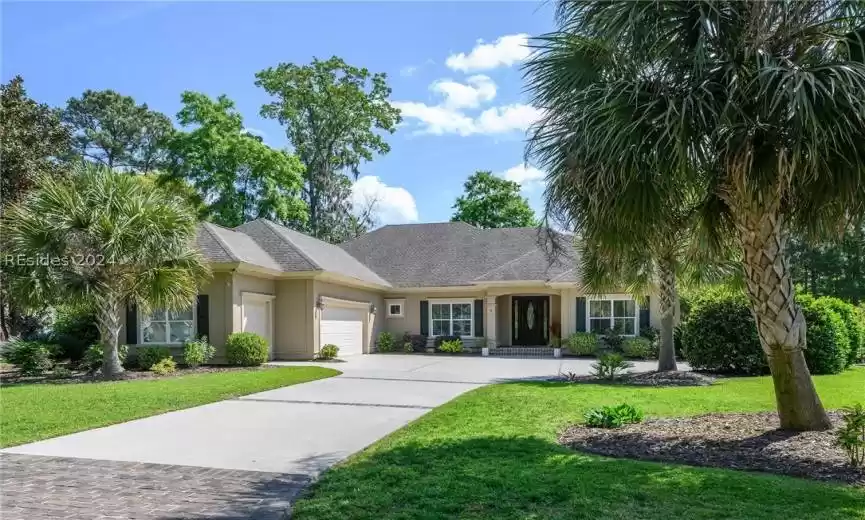 This custom home comes with a large 2 car plus golf cart garage! Nice to have all this space!