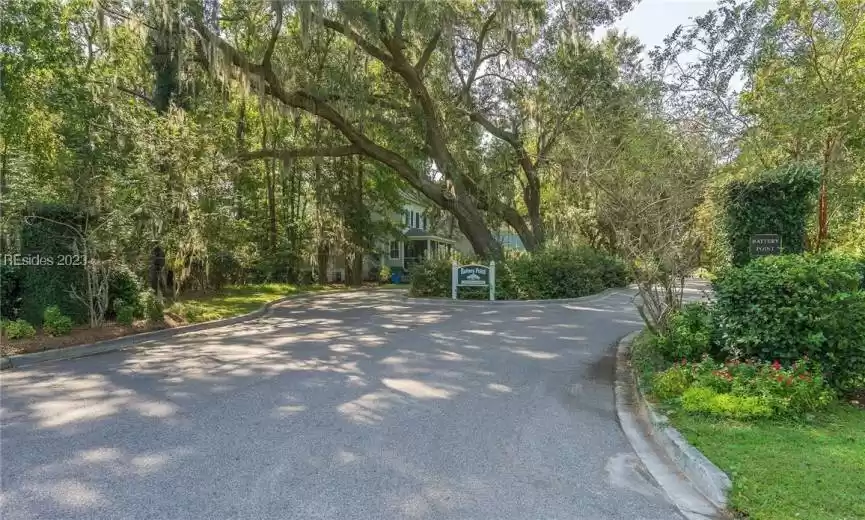 Beaufort, South Carolina 29902, 3 Bedrooms Bedrooms, ,2 BathroomsBathrooms,Residential,For Sale,438758