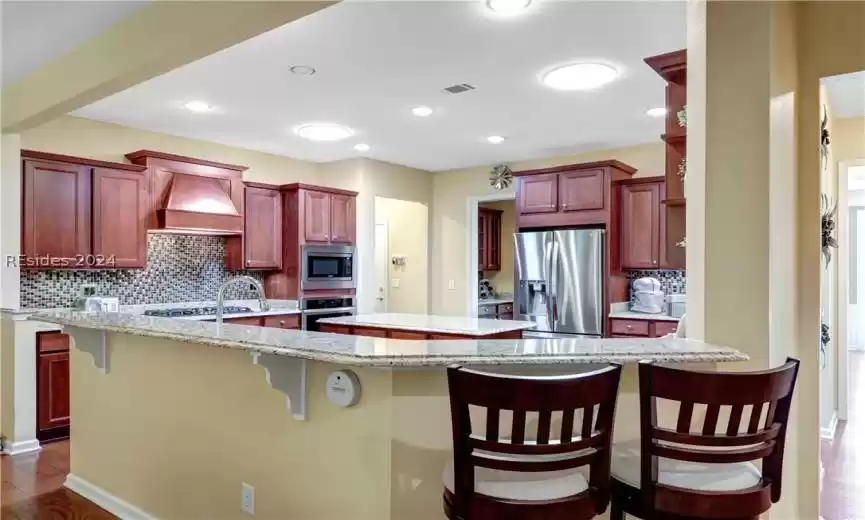 Great Chef's Kitchen with a huge walk in Pantry.