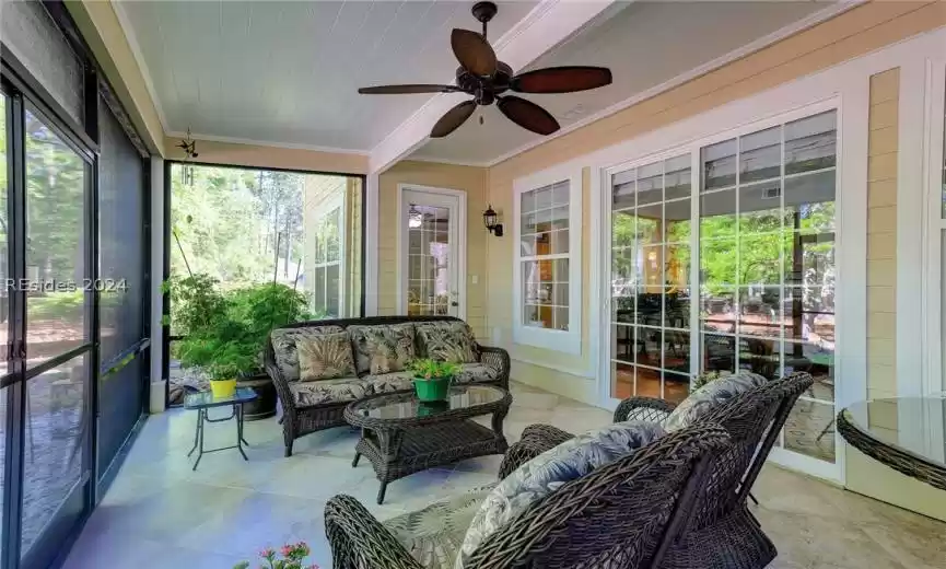 Screened-In Porch