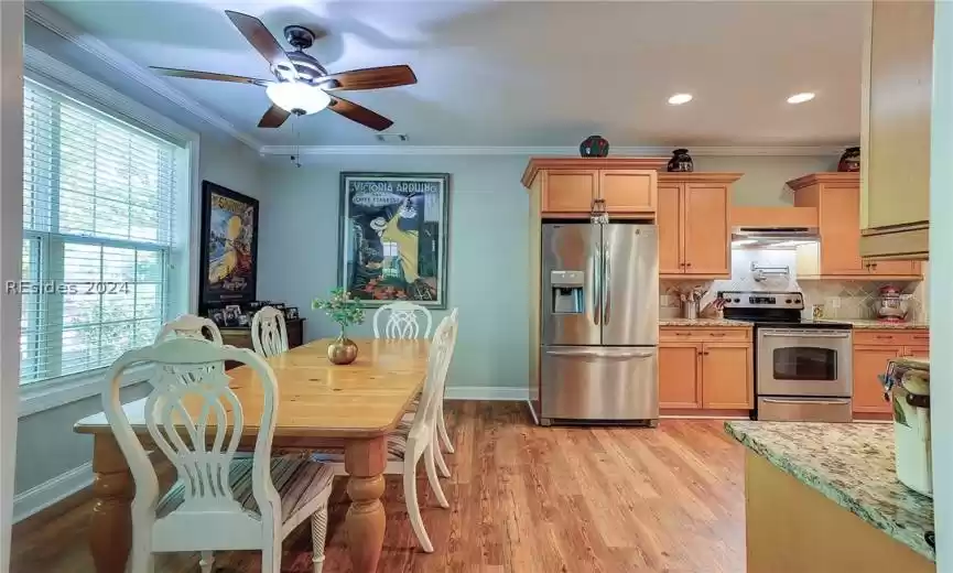 Spacious Eat-In Kitchen