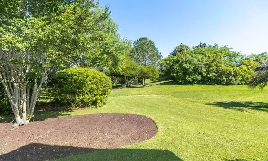 Lovely manicured back lawn affording a lot of privacy