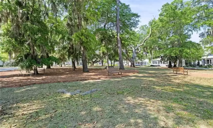 Beaufort, South Carolina 29907, 2 Bedrooms Bedrooms, ,2 BathroomsBathrooms,Residential,For Sale,443605