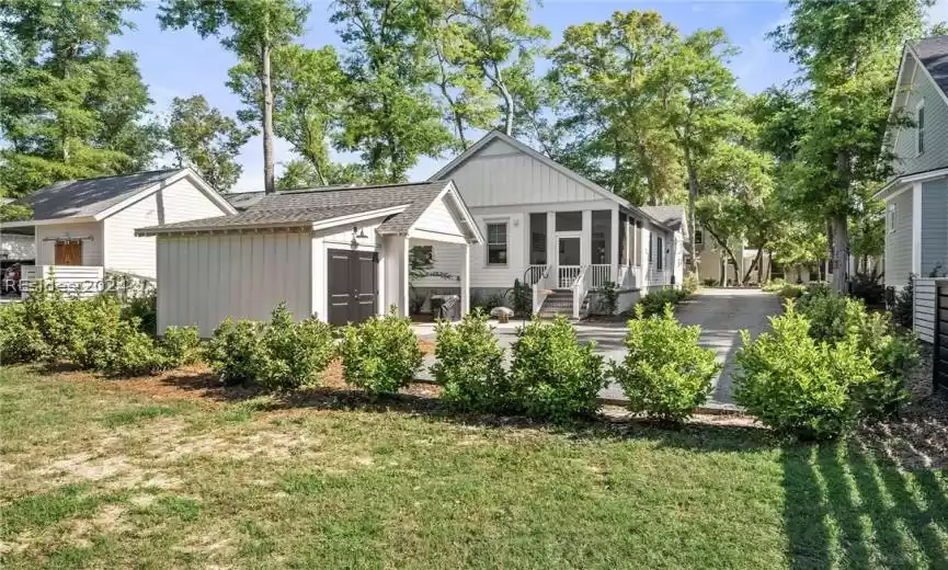 Beaufort, South Carolina 29907, 2 Bedrooms Bedrooms, ,2 BathroomsBathrooms,Residential,For Sale,443605