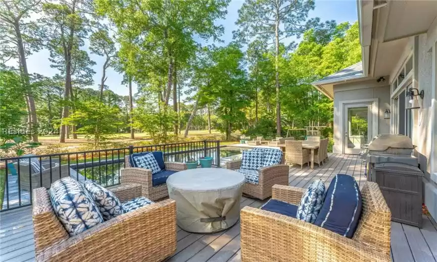 Hilton Head Island, South Carolina 29926, 4 Bedrooms Bedrooms, ,3 BathroomsBathrooms,Residential,For Sale,443736