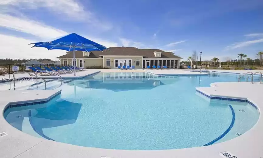 Private community pool & club house