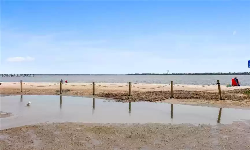 Walk to Sands Beach