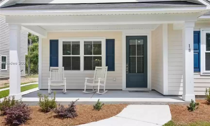 Spacious Front Porch