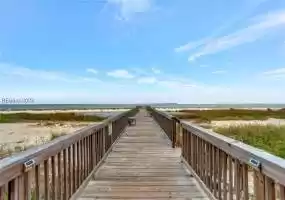 Hilton Head Island, South Carolina 29926, 2 Bedrooms Bedrooms, ,2 BathroomsBathrooms,Residential,For Sale,439771