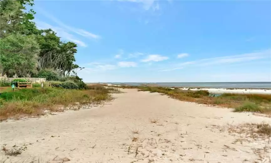 Hilton Head Island, South Carolina 29926, 2 Bedrooms Bedrooms, ,2 BathroomsBathrooms,Residential,For Sale,439771