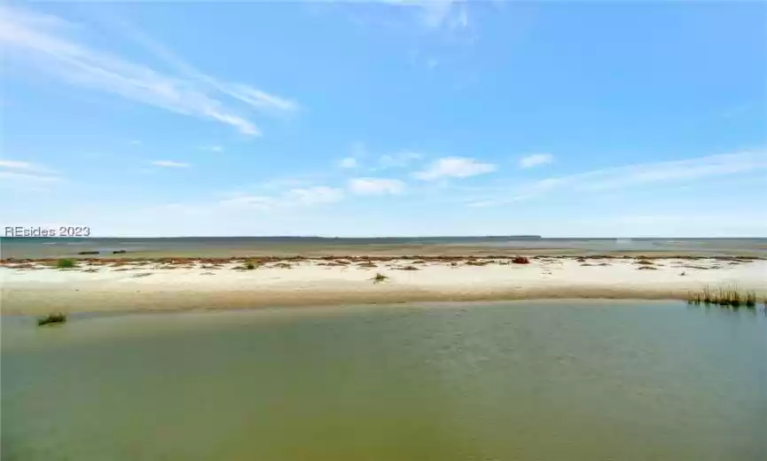 Hilton Head Island, South Carolina 29926, 2 Bedrooms Bedrooms, ,2 BathroomsBathrooms,Residential,For Sale,439771