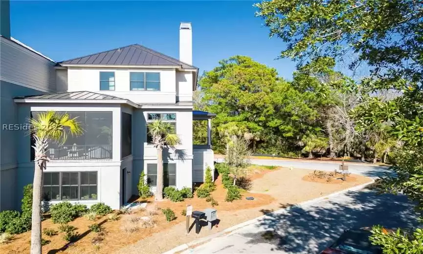 Hilton Head Island, South Carolina 29926, 3 Bedrooms Bedrooms, ,3 BathroomsBathrooms,Residential,For Sale,424612