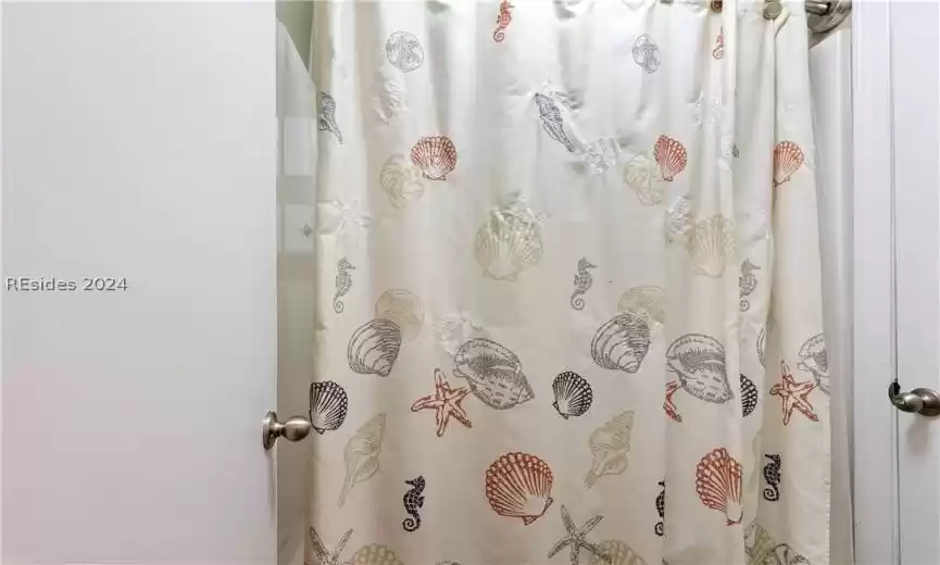 shower curtain tub/shower combo