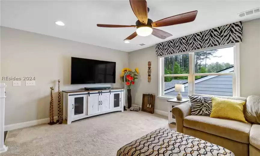 Sitting area loft