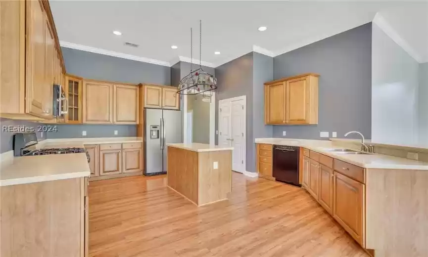Bluffton, South Carolina 29910, 4 Bedrooms Bedrooms, ,3 BathroomsBathrooms,Residential,For Sale,442894