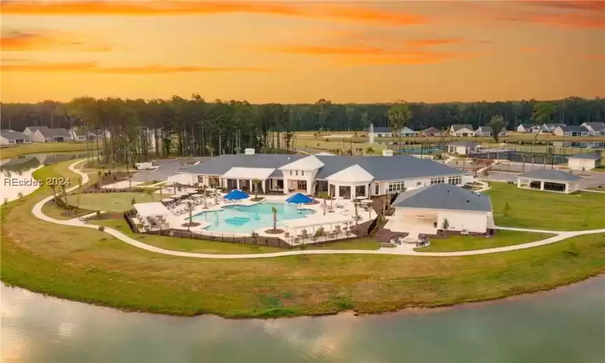 Bluffton, South Carolina 29909, 2 Bedrooms Bedrooms, ,2 BathroomsBathrooms,Residential,For Sale,442547