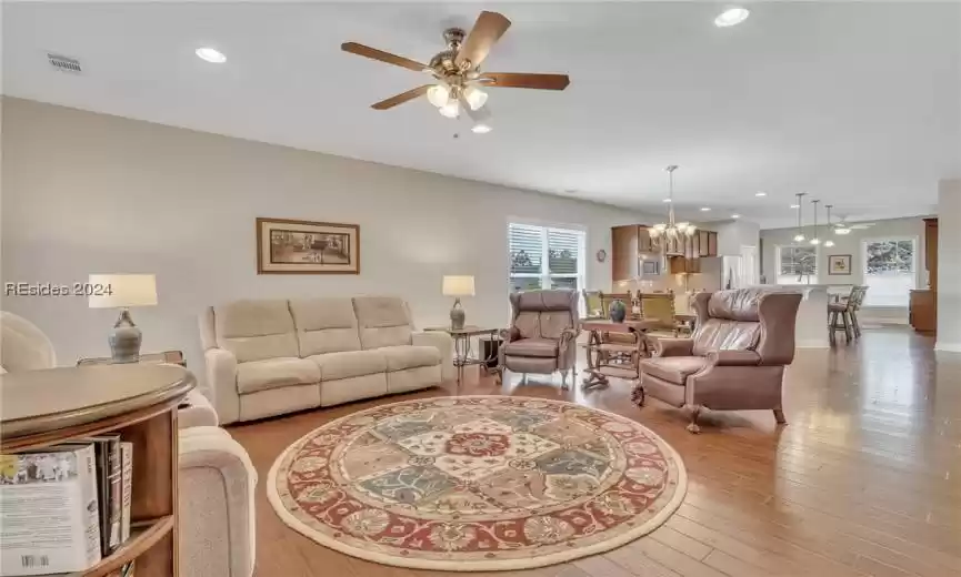 Bluffton, South Carolina 29909, 3 Bedrooms Bedrooms, ,2 BathroomsBathrooms,Residential,For Sale,442443