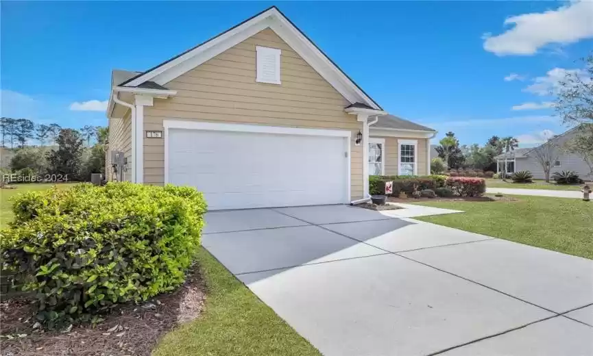 Bluffton, South Carolina 29909, 3 Bedrooms Bedrooms, ,2 BathroomsBathrooms,Residential,For Sale,442443