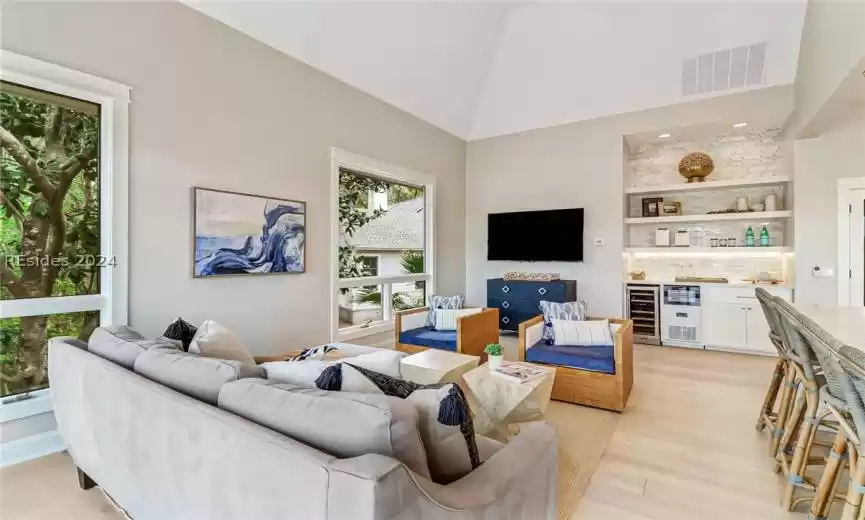 Hilton Head Island, South Carolina 29926, 4 Bedrooms Bedrooms, ,3 BathroomsBathrooms,Residential,For Sale,442307