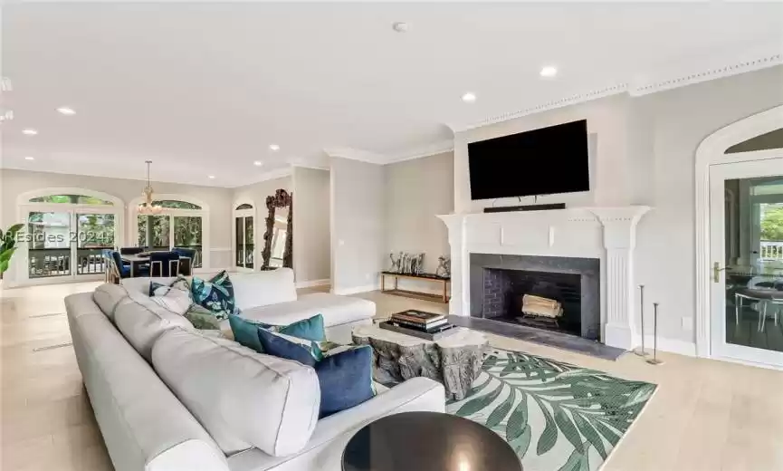 Hilton Head Island, South Carolina 29926, 4 Bedrooms Bedrooms, ,3 BathroomsBathrooms,Residential,For Sale,442307