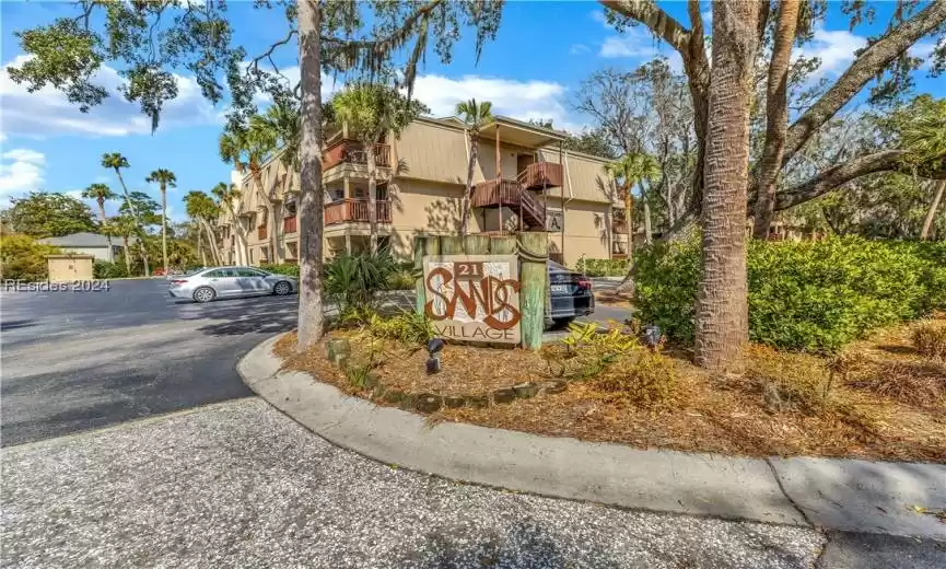 Hilton Head Island, South Carolina 29928, 2 Bedrooms Bedrooms, ,1 BathroomBathrooms,Residential,For Sale,441854