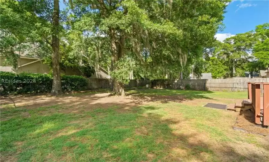 Beaufort, South Carolina 29907, 4 Bedrooms Bedrooms, ,2 BathroomsBathrooms,Residential,For Sale,443904