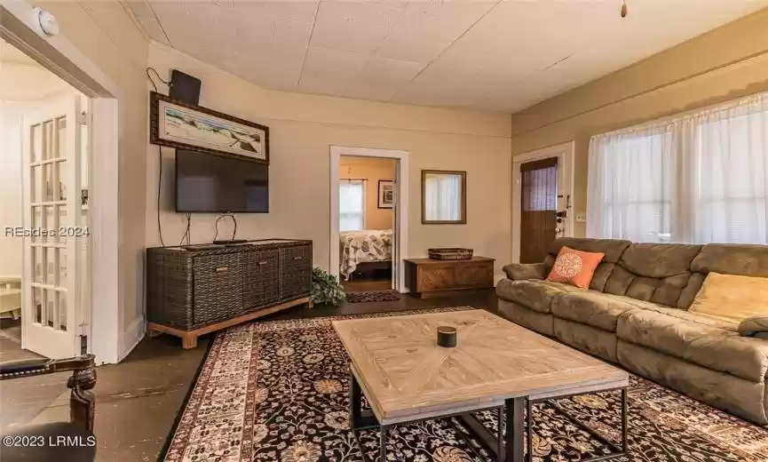 Ridgeland, South Carolina 29936, 3 Bedrooms Bedrooms, ,1 BathroomBathrooms,Residential,For Sale,442101