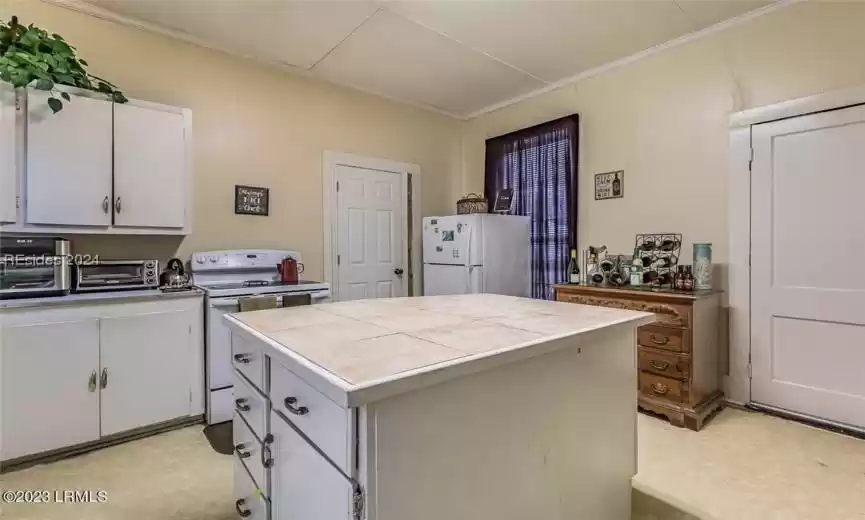 Ridgeland, South Carolina 29936, 3 Bedrooms Bedrooms, ,1 BathroomBathrooms,Residential,For Sale,442101