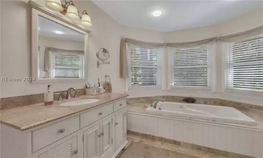 Bluffton, South Carolina 29910, 3 Bedrooms Bedrooms, ,2 BathroomsBathrooms,Residential,For Sale,443759