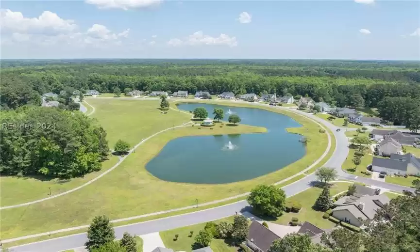 Bird's eye view with view of leisure trails, fountains, & gazebo