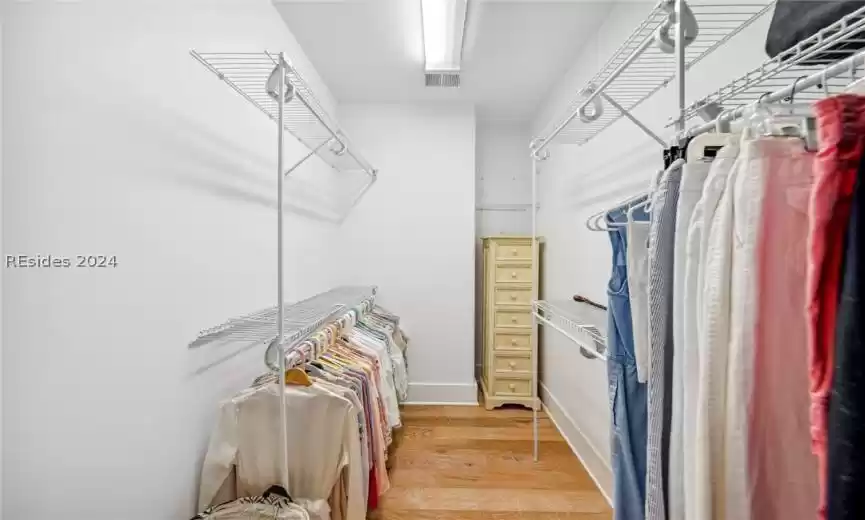 Walk In Closet