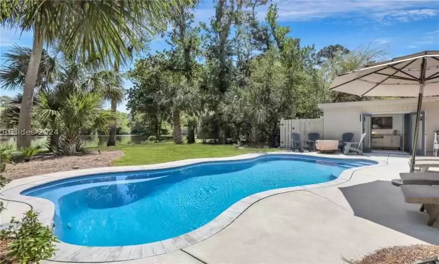 Hilton Head Island, South Carolina 29928, 4 Bedrooms Bedrooms, ,3 BathroomsBathrooms,Residential,For Sale,443572